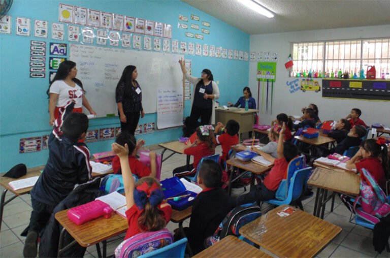¿Habrá clases el lunes 16 de mayo?