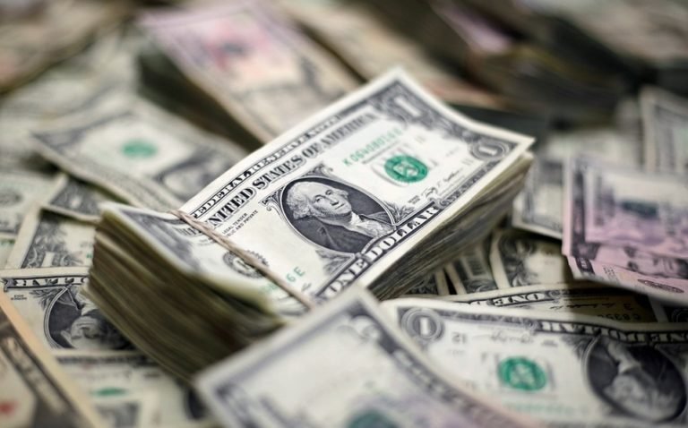 Precio del dólar hoy: Peso se mantiene estable ante reforma a pensiones