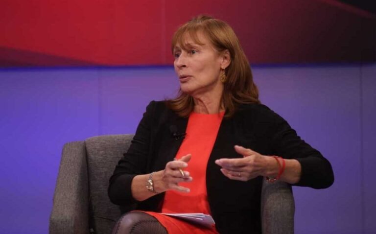 Tatiana Clouthier descarta ir por gubernatura de NL; “aporto más en esquema nacional”