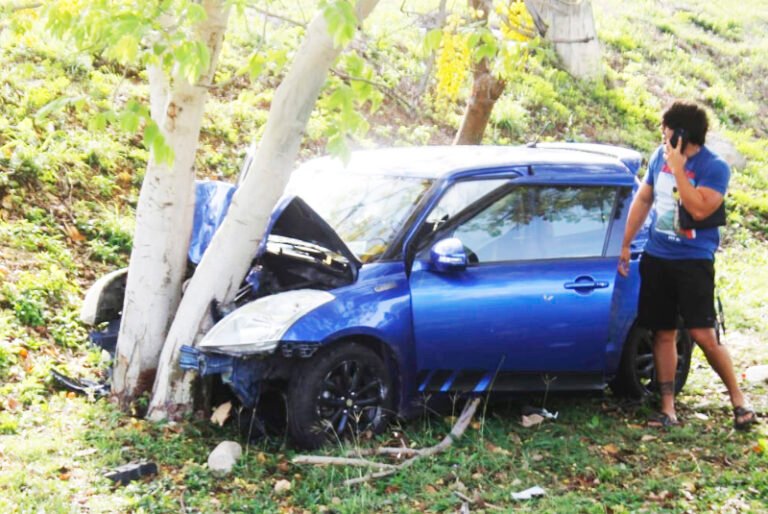 Accidente en el Periférico de Mérida deja tres lesionados