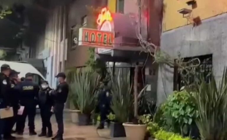 Hallan muerta a una mujer en hotel de la Ciudad de México