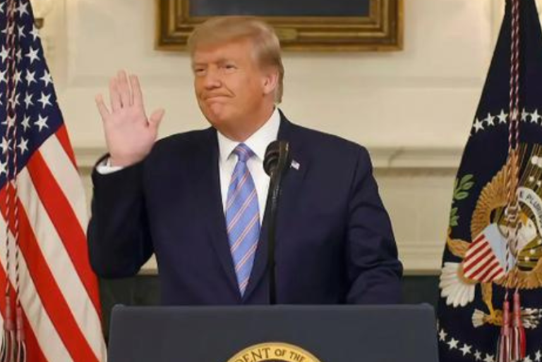 Donald Trump “amenaza” con regresar a la Casa Blanca en 2024