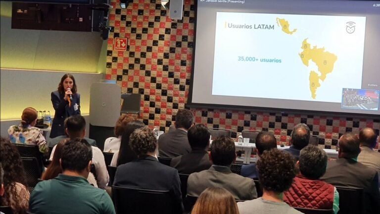 Cursafy reúne a Secretarios de Educación en Google México