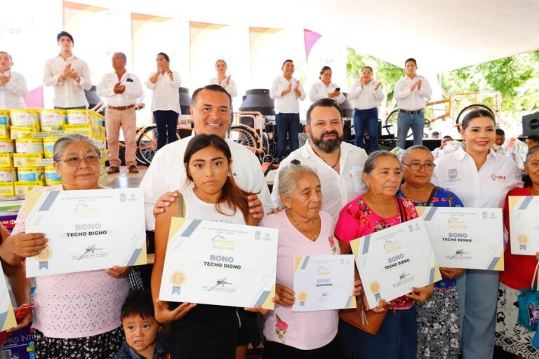 ALCALDES DEL PRI INVITAN A SUMARSE AL PROYECTO DE RENÁN BARRERA