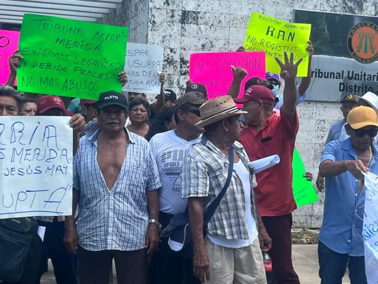 Ejidatarios de Izamal protestan ante mafia inmobiliaria en Izamal