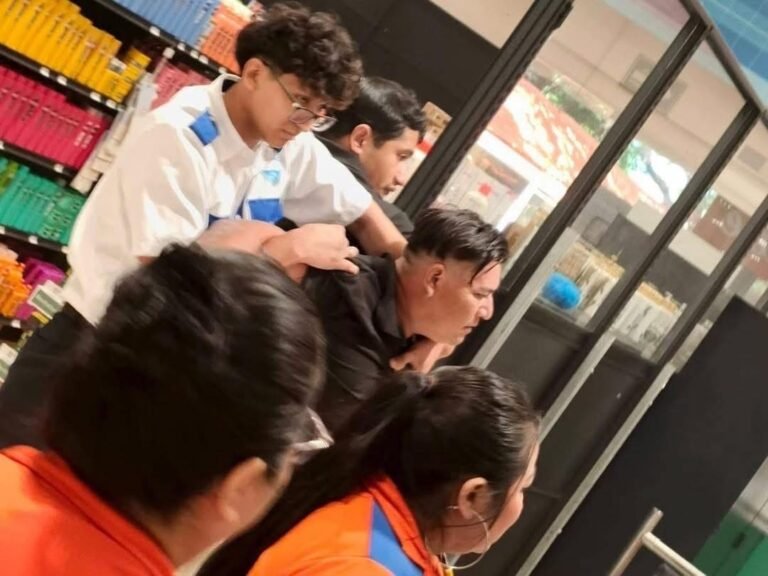 Frustran presunto robo en supermercado de Mérida; hombre fue retenido antes de escapar