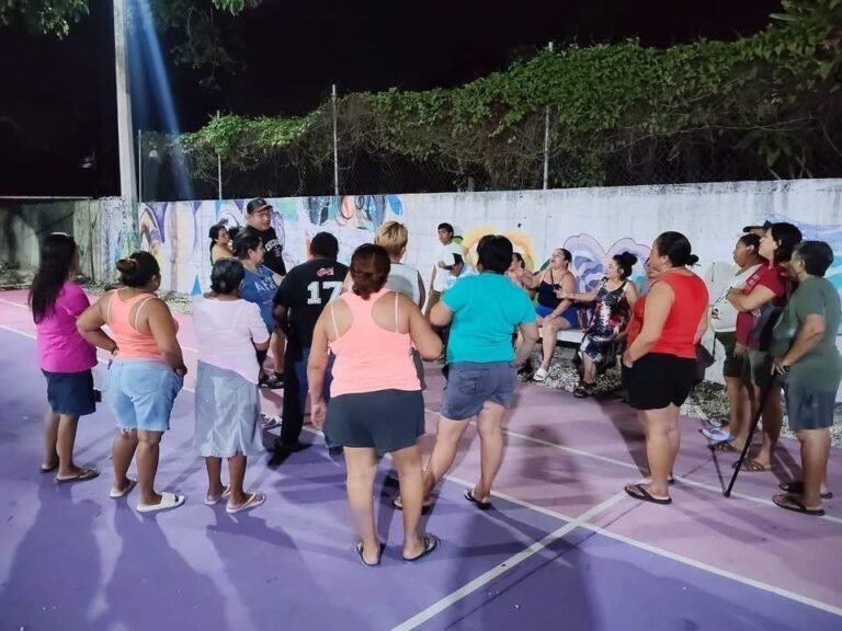 Apagones, bajo voltaje y reclamos: crece el enojo de vecinos de Chicxulub Pueblo