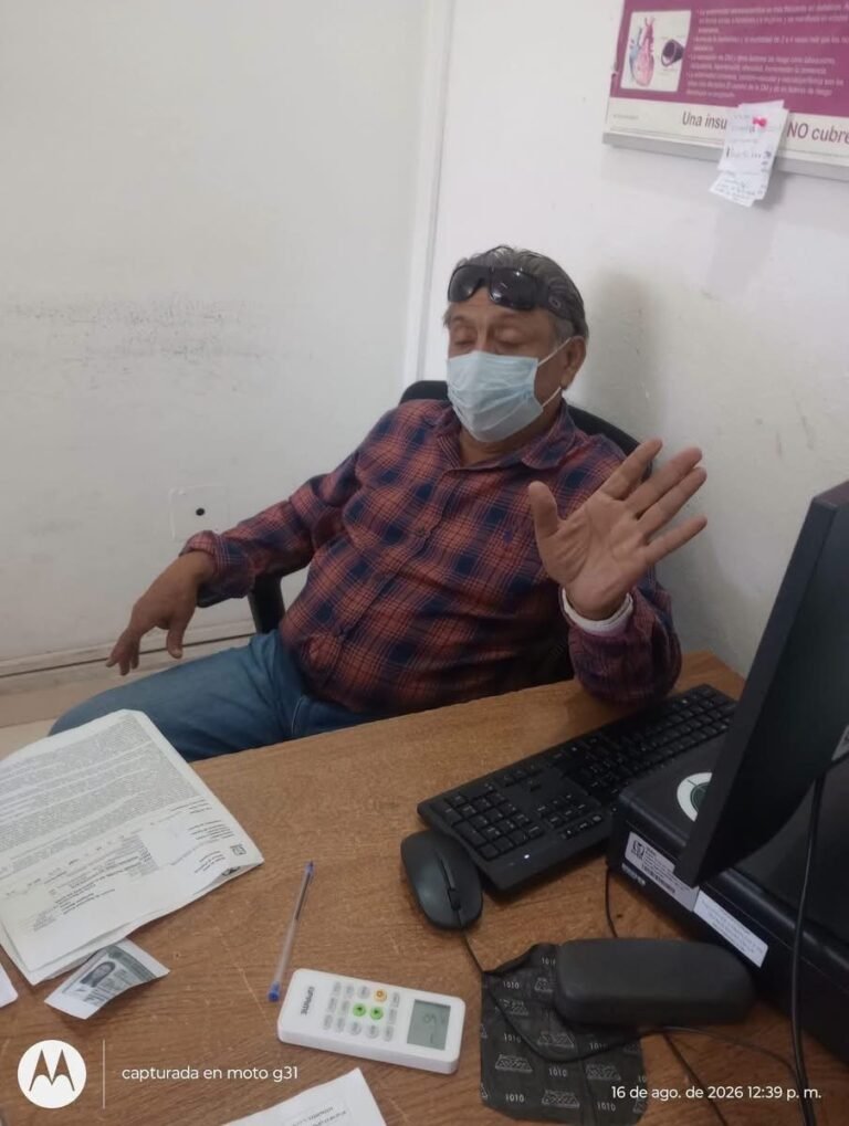 Paciente denuncia a presunto médico por acudir en estado inconveniente a unidad de salud de Umán