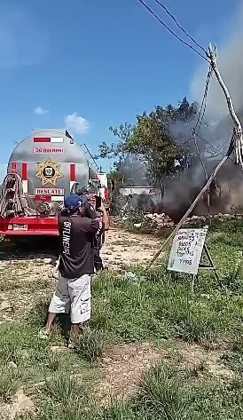 Incendio consume varias viviendas en “Las Cigüeñas”, al sur de Mérida