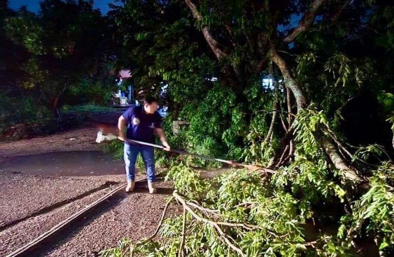 KANASÍN REFUERZA OPERATIVO TRAS FUERTES LLUVIAS; EDWIN BOJÓRQUEZ ASEGURA ATENCIÓN DIRECTA A LAS FAMILIAS