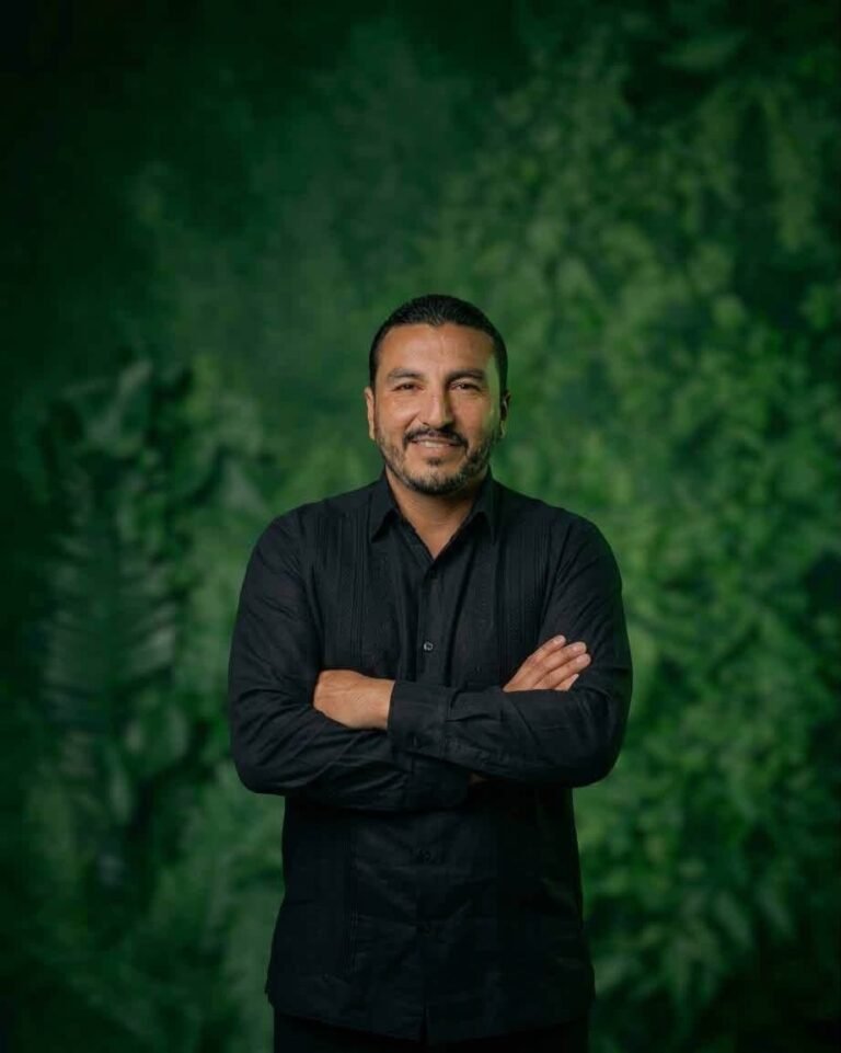 Yucateco hace historia y conquista el Premio Ariel